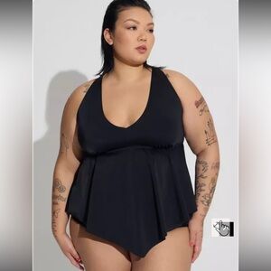 Torrid Wireless V-Neck Tankini Black Size 3/3X Plus size swim beach summer